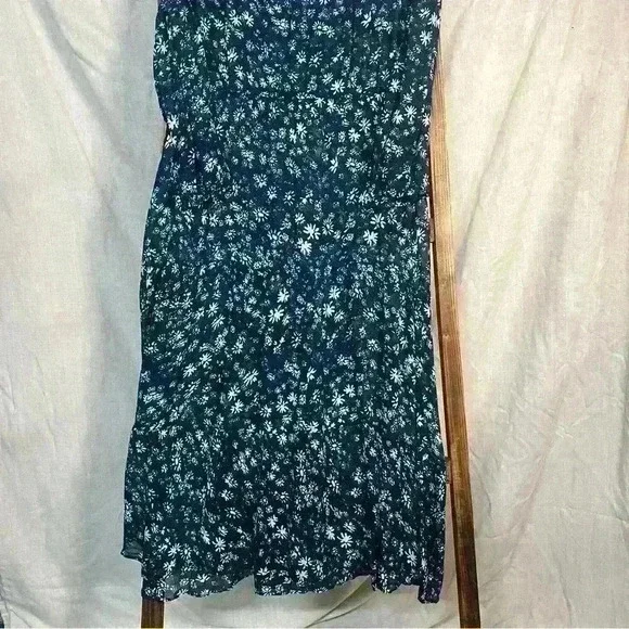 FREE PEOPLE Blue Floral Maxi Dress Size S ๐๐ - Picture 2 of 5